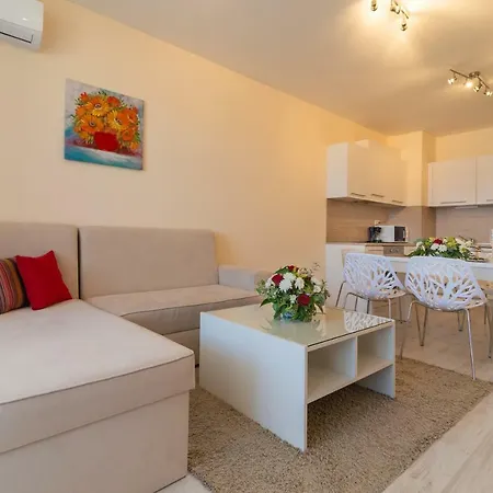 South Bay וארנה